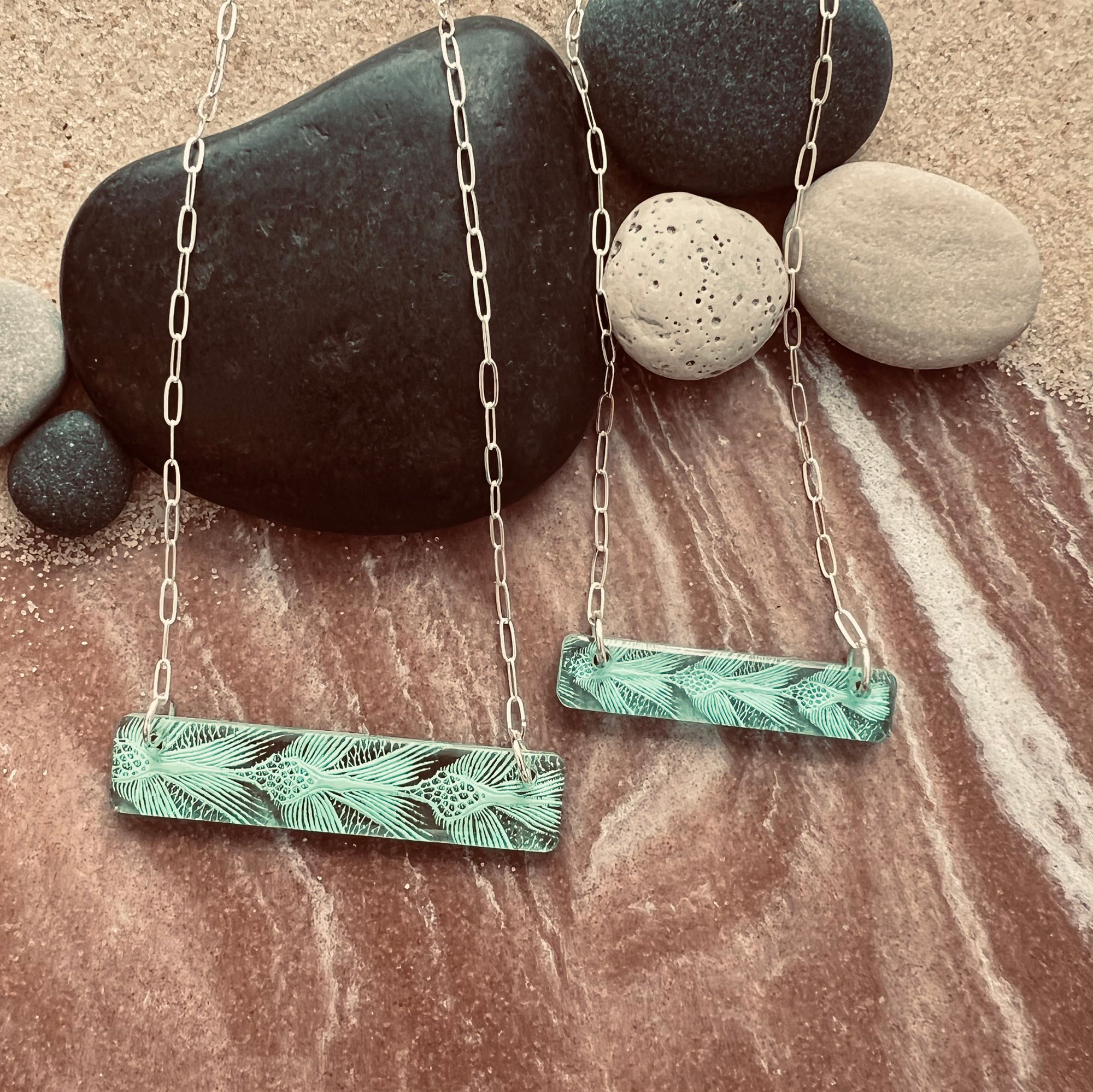 Bar Necklaces, small and large with sea turtle pattern in green - size comparison